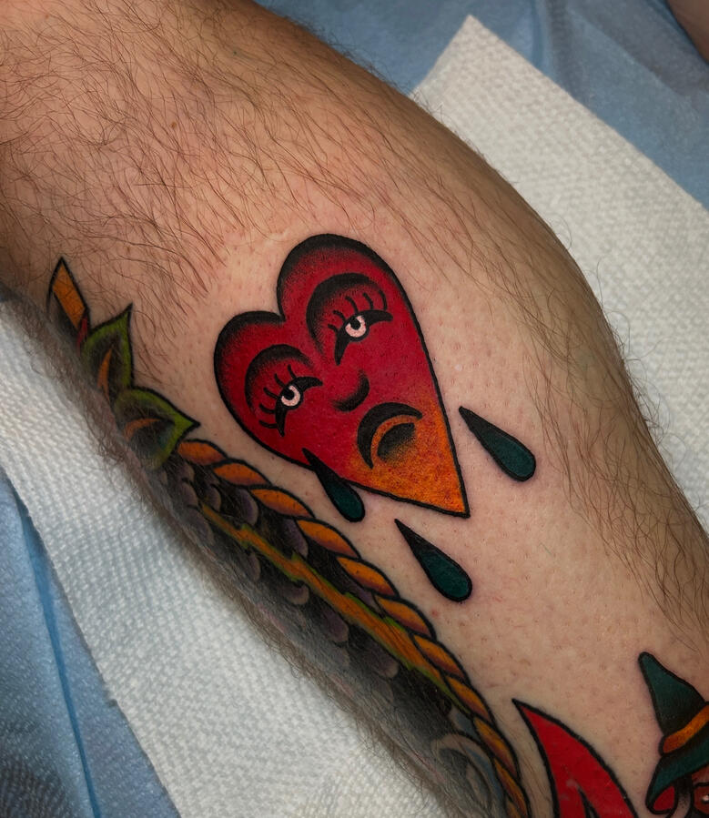 bright colorful heart tattoo – black gold tattoo midtown sacramento bright colorful heart tattoo with smooth linework created at Black Gold Tattoo in Midtown Sacramento.